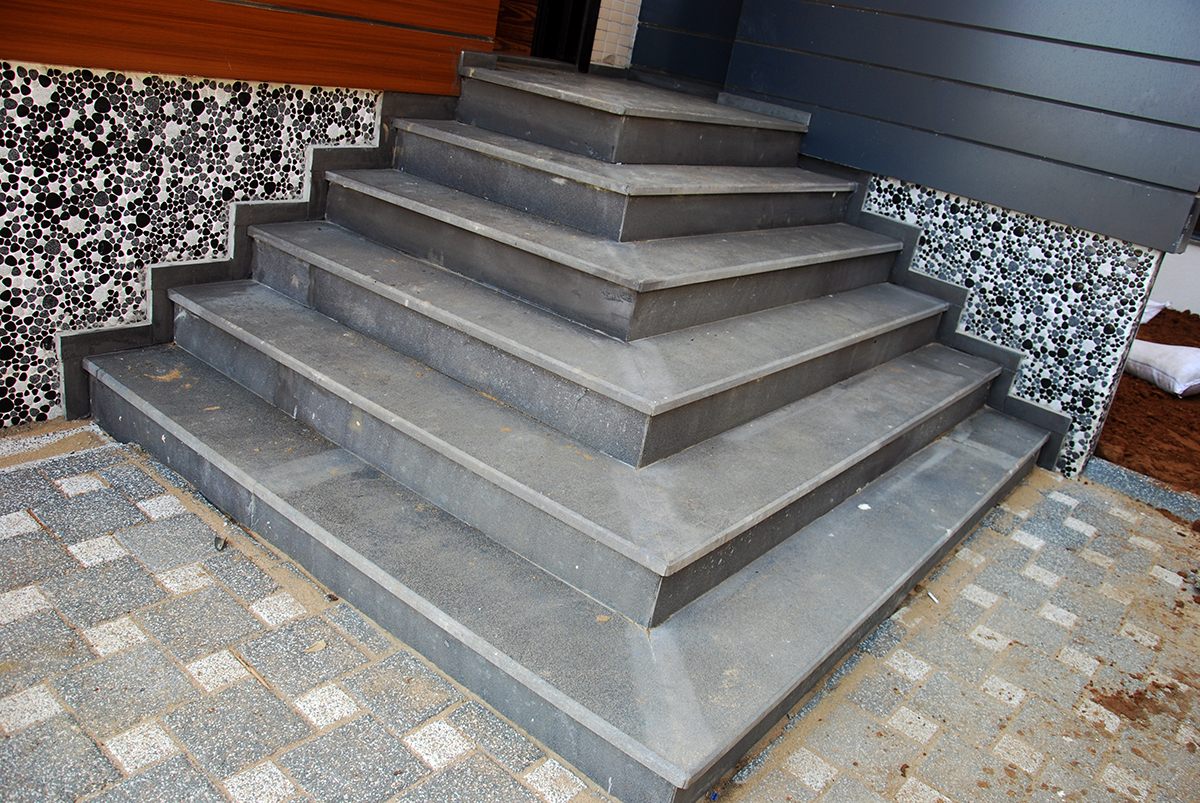 Doğal Taş Seçim Rehberi: Uzun Ömürlü, Estetik